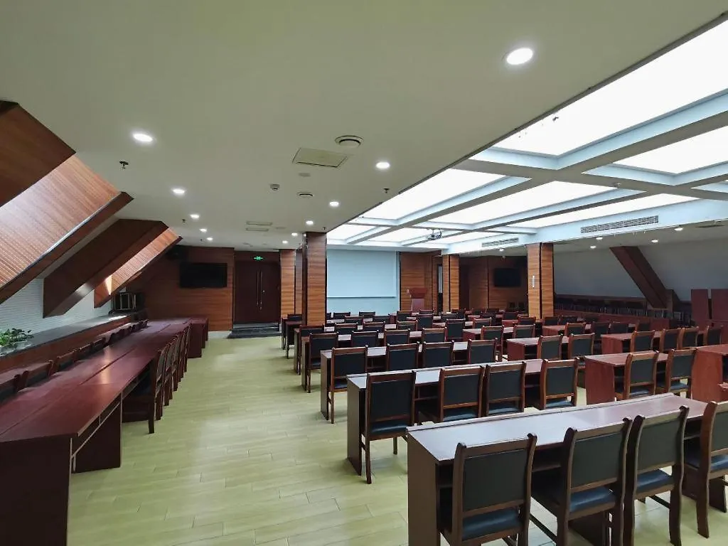 Greentree Inn Luoyang Train Station Zhuangyuanhong Road Hotel